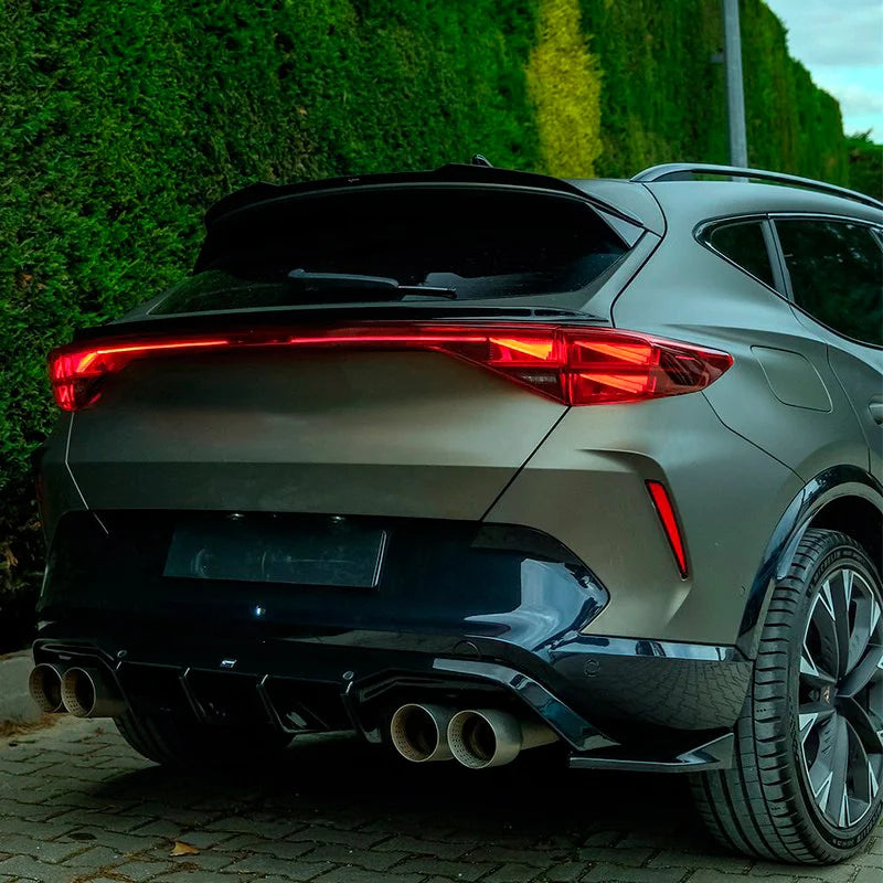Spoiler Mala Meio Cupra Formentor 2020-2024 & Facelift 2024- - Gloss black