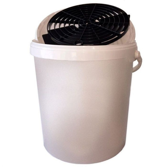 15L White Wash Bucket with Lid + Sand Guard
