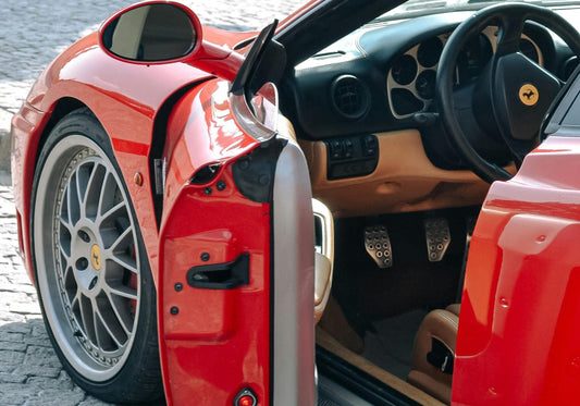 Pedais desportivos para carros: estilo, controlo e desempenho