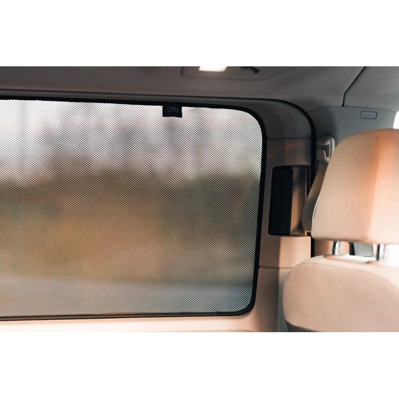 Kit de cortinas (portas laterais traseiras) para Volkswagen T7 Multivan (Life) 2021- (2 peças)