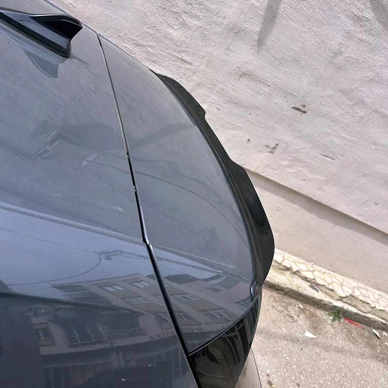 Spoiler Mala VW Golf VIII HB 3/5-doors 2020-2024 & FL 2024- excl. GTi/GTD/GTE/R/R-Line