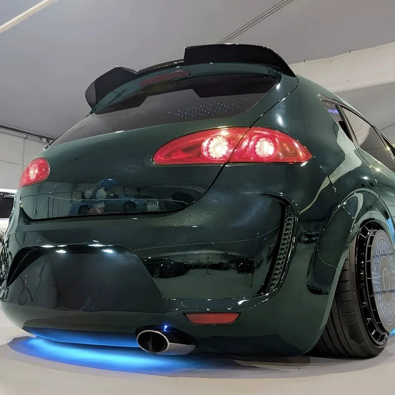 Spoiler Aileron para Seat Leon 1P 5-portas Facelift 2009-2012 (ABS Glossy Black)