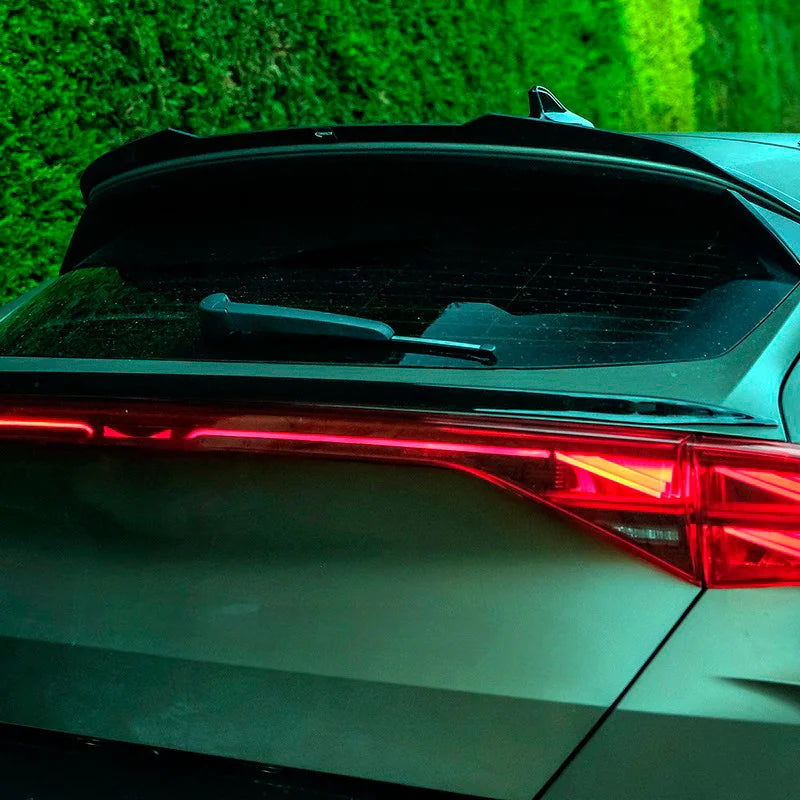Spoiler Mala Meio Cupra Formentor 2020-2024 & Facelift 2024- - Gloss black