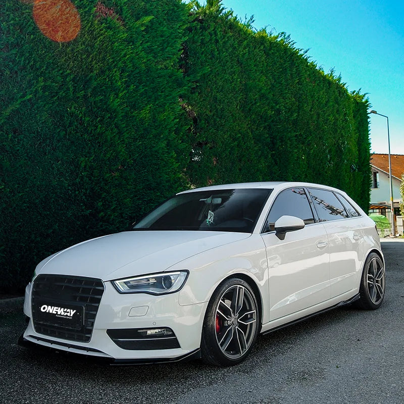 Saias Laterais Audi A3 (8V) Sportback/Limousine 2012-2020 excl. S-Line/S3/RS3 - Gloss black